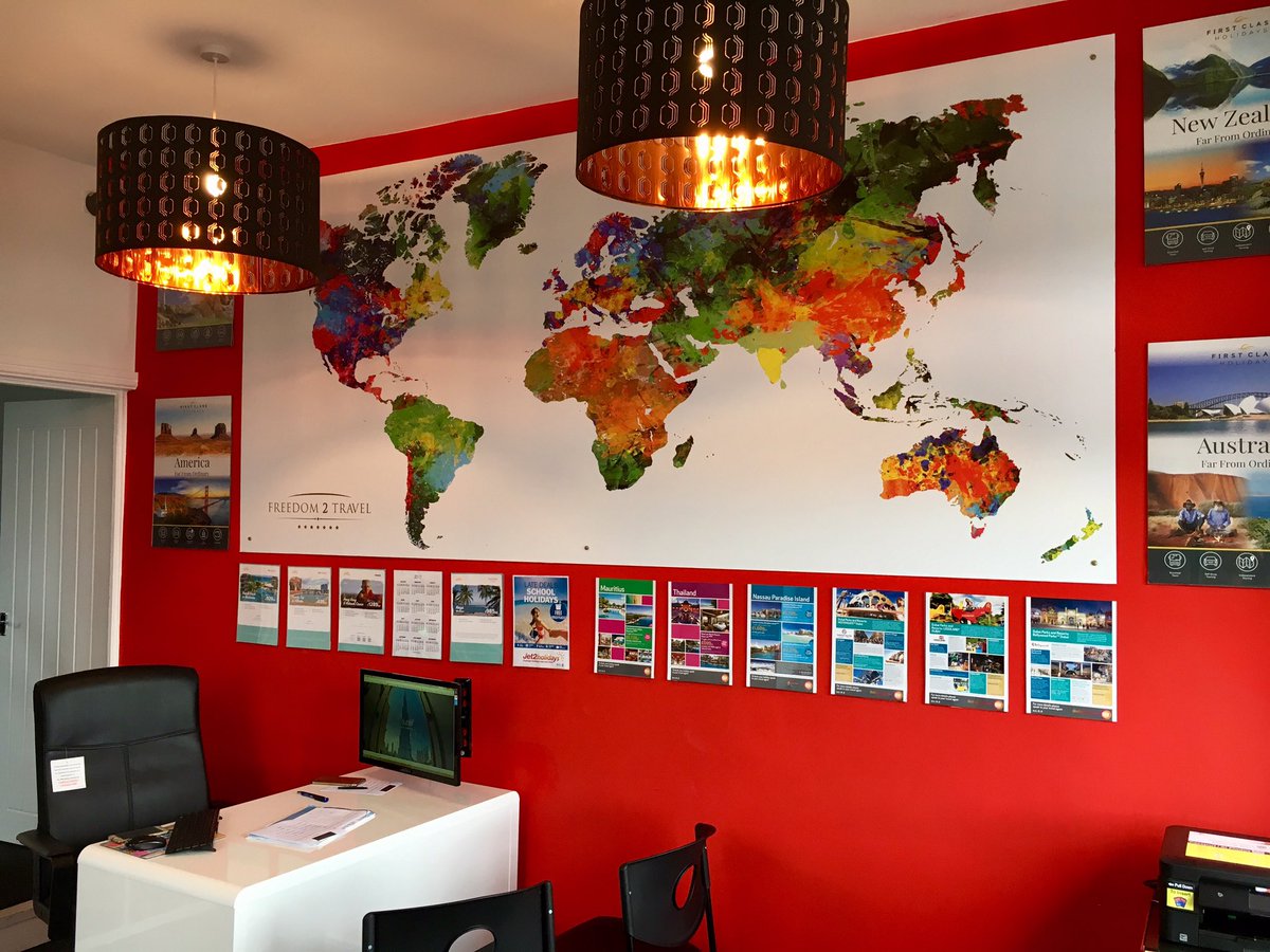TheDarrenBond's tweet photo. Great to catch up with @GlobalHQ1 member @freedom2travel2 in #Batly #WestYorkshire - shop is looking good 👍 https://t.co/Savq4mtD3i
