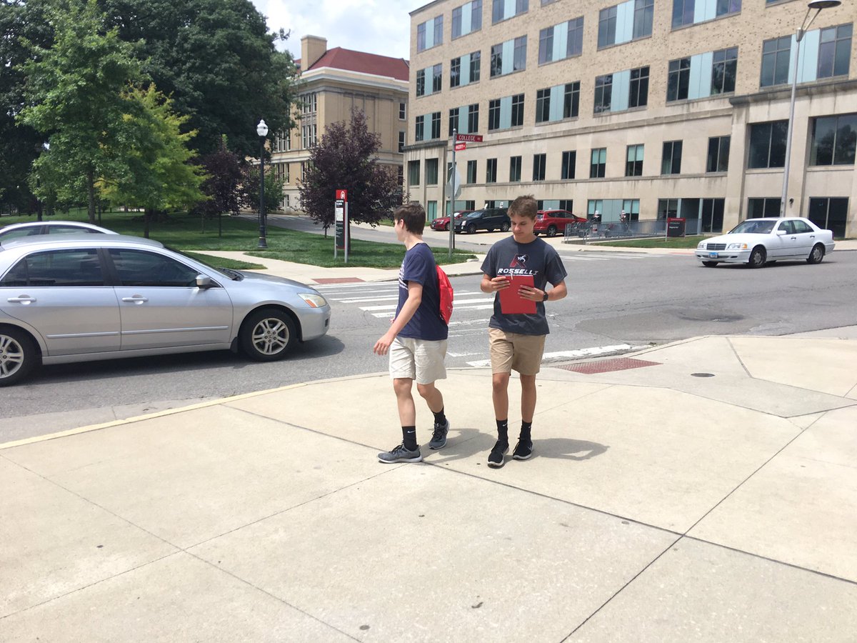dstew1972's tweet photo. #buckeyevisit @rystew17 @ldargay43 https://t.co/fHE6nPWRUJ