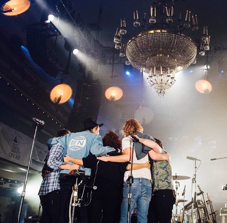 arcadefire's tweet photo. Love to all our fans, and to everyone listening to our record. It was made with great care. Don't let anyone change you, be yourself ! https://t.co/AADnEah4k0