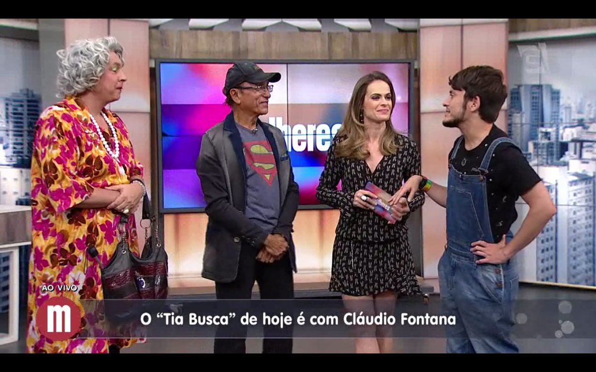 gazetamulheres's tweet photo. Olha quem chegou aqui no estúdio! 😍😍#gazetamulheres #musical #TiaBusca #ClaudioFontana https://t.co/mHEPdIOOOU