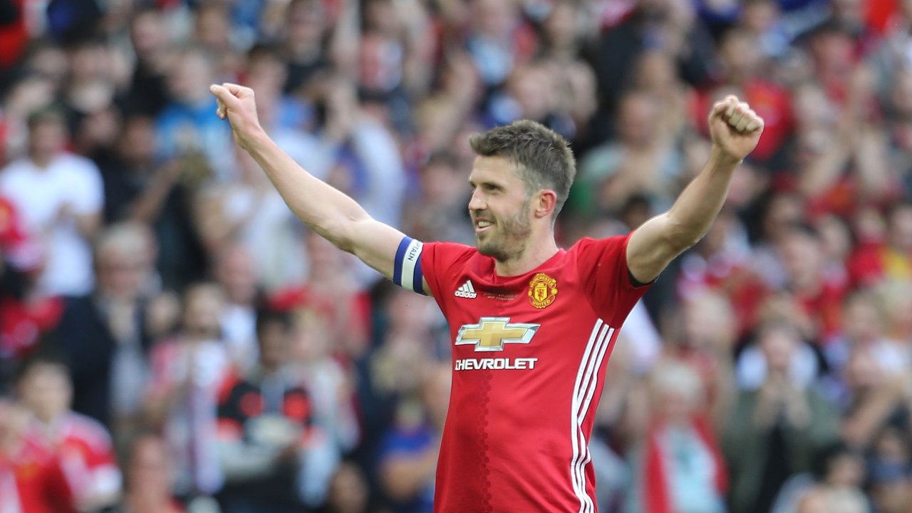 Happy birthday to United captain Michael Carrick!     
