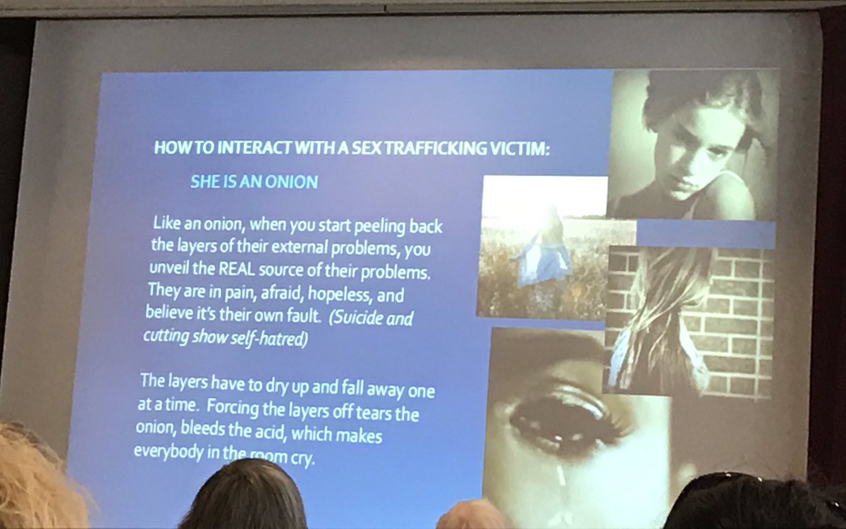 SharonWhiteOBE's tweet photo. CSE girl victims-treat her as an onion. 'If you tear the onion it will bleed acid'.@WeSchoolNurses #SNIC17 @jcstaff_ https://t.co/7C0e60nnBY