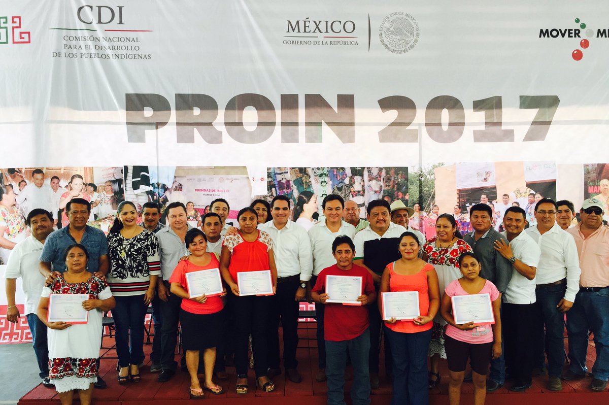 JesusCVidal's tweet photo. Hoy se entregó recurso del #PROIN 2017 de la @CDI_mx para 38 proyectos productivos de 14 municipios del Oriente del Estado de Yucatán https://t.co/8wqozVqxPY