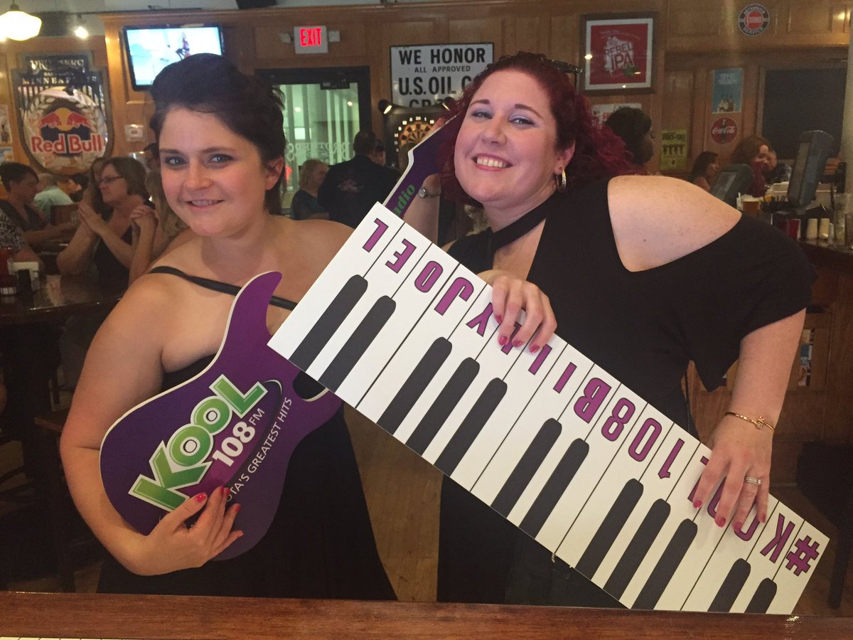 sfpokertour's tweet photo. @kool108radio https://t.co/4b0dZEvC90