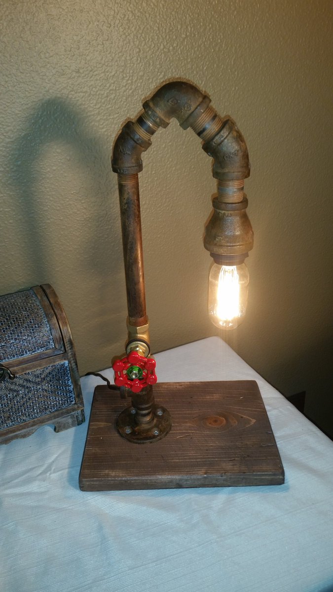 pipelights's tweet photo. https://t.co/sKdnJubdzQ #industriallighting #steampunk #mancave #rusticlighting #vintage #HomeDecor https://t.co/ulgKEdNjGu