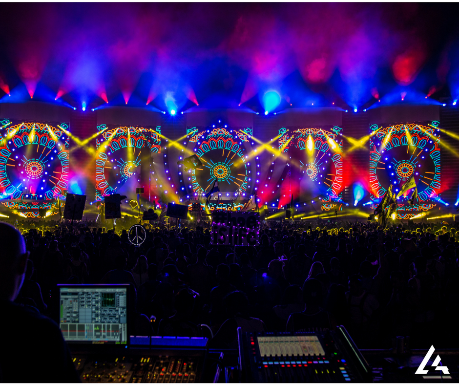 Lit_Creative_LA's tweet photo. Flashback to working on the Major Lazer set at #EDCLV2017
#EDCLV #MajorLazer #festival #litcreative #lighting #design #production #lit #EDC https://t.co/t9gqfShdh2