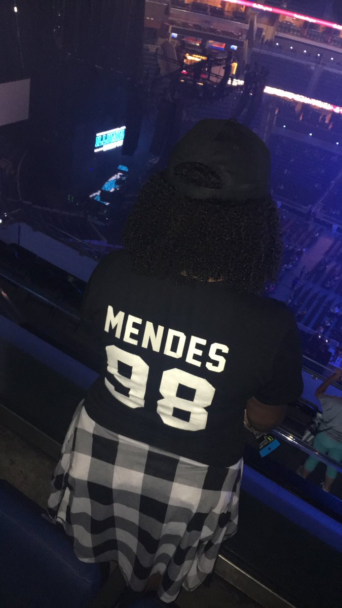 alexlh_02's tweet photo. i can't wait for the show π» #orlando
#mendesarmy
#shawnmendes
#SyncYouBetterEntry
#illuminateworldtourorlando
@xl1067 @shawnmendes https://t.co/mQH0qIgVRM