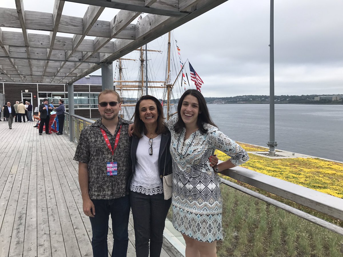 RafahDiCostanzo's tweet photo. Thank you @AJC_AtlanticCA for organizing the Pride Shabbat dinner. Great to celebrate the perseverance of the @HalifaxPride Jewish community https://t.co/iUEzIrONpQ