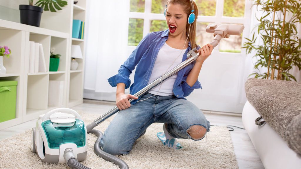 AdcockRealty's tweet image. 30 Ways to Use a Vacuum That Will Blow Your Mind buff.ly/2u1Iiiw  #vacuumtips