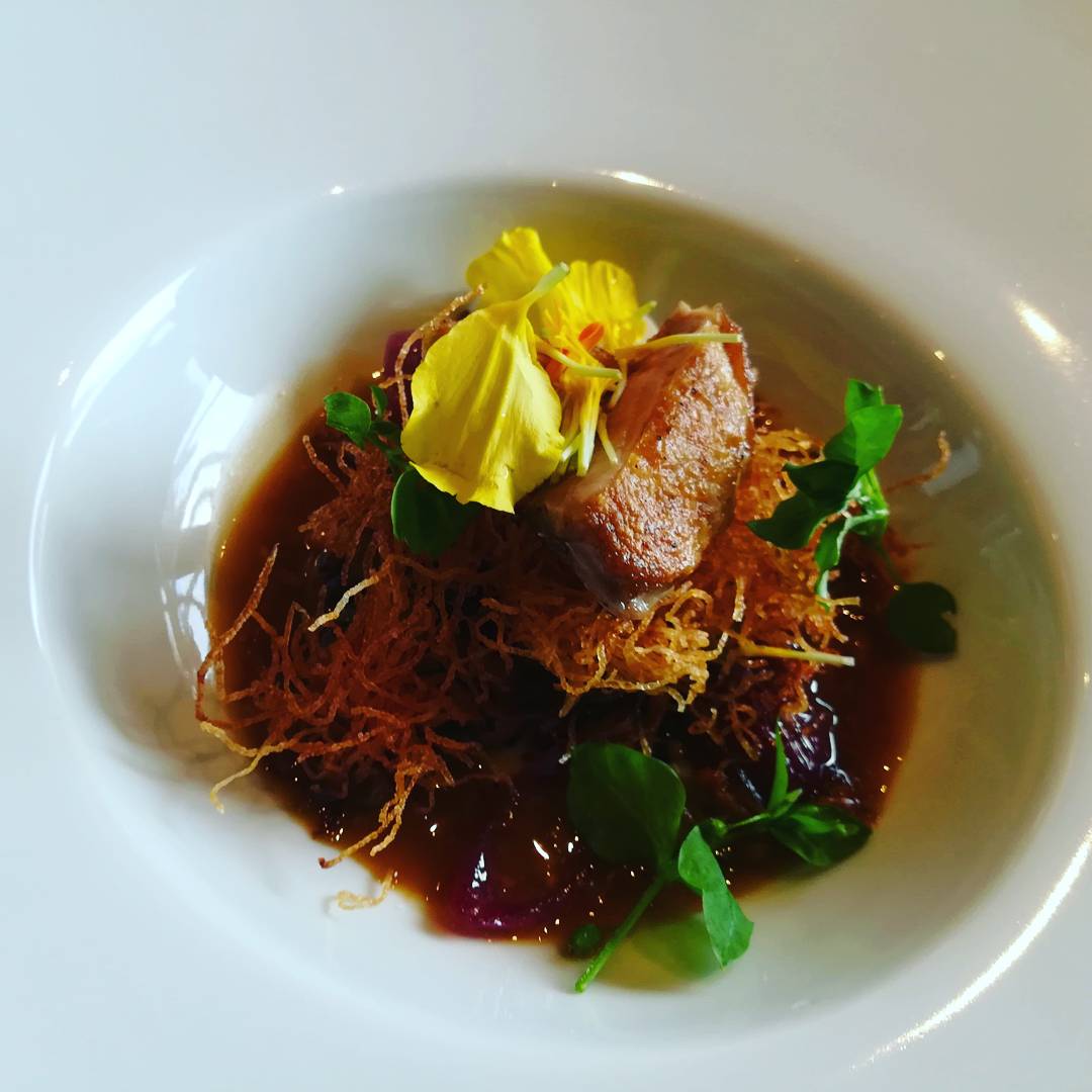 NielsHassoeA's tweet photo. Man spiser sgu godt på Ribehøj Hotel. Et overset sted efter min mening. #foodie #ribehøj #foodie #summerInDk https://t.co/nytdjOaYpB