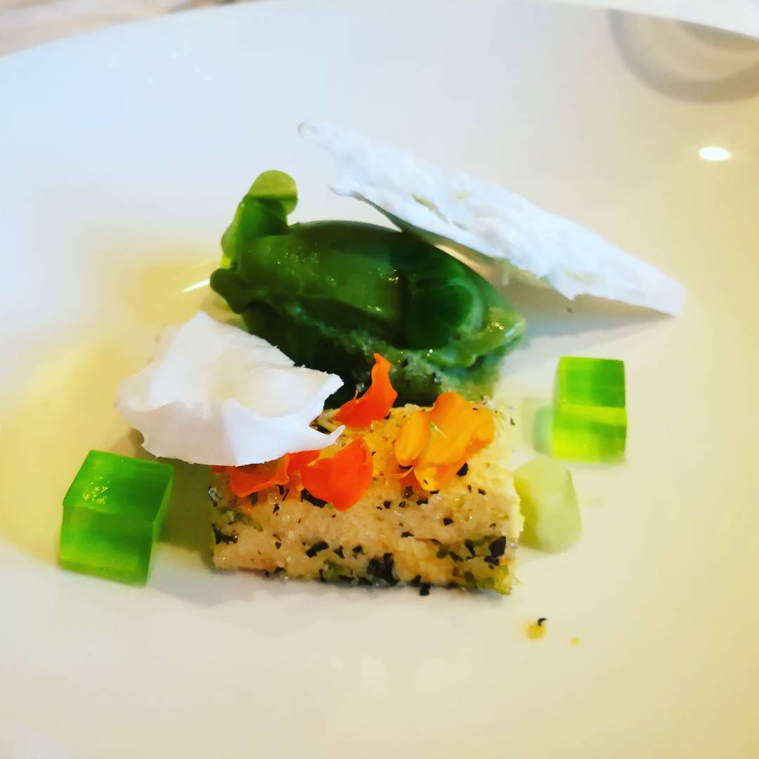 NielsHassoeA's tweet photo. Man spiser sgu godt på Ribehøj Hotel. Et overset sted efter min mening. #foodie #ribehøj #foodie #summerInDk https://t.co/nytdjOaYpB