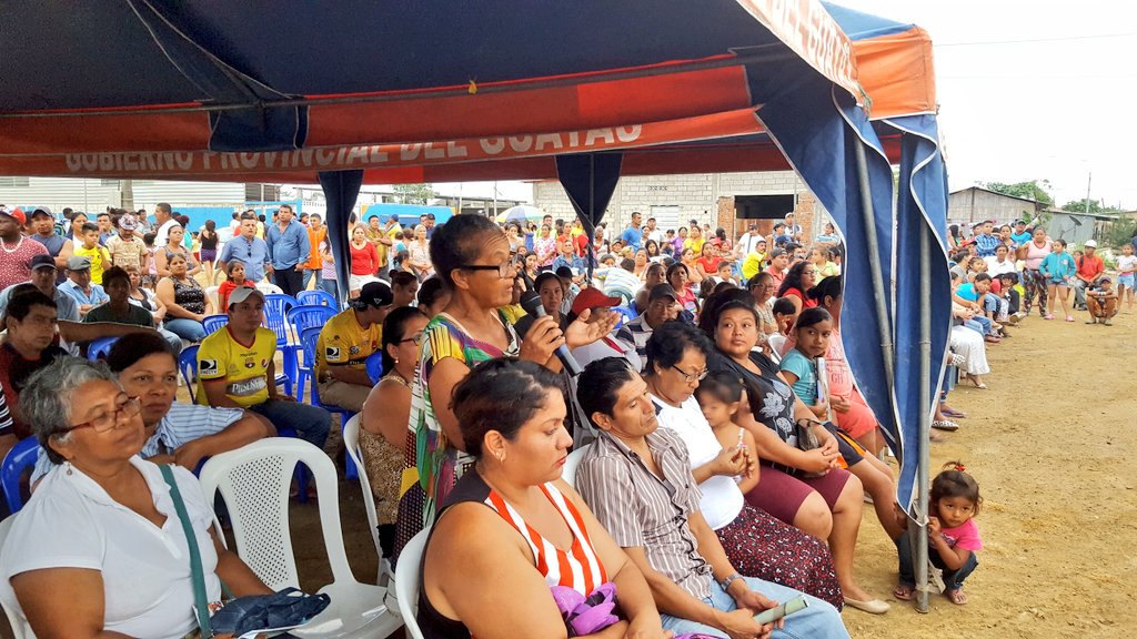 DIRDRA_GPG's tweet photo. Atendemos las inquietudes y preguntas de los habitantes de Finca Delia lugar donde se realizara el relleno hidráulico https://t.co/1bg9mcy7kk