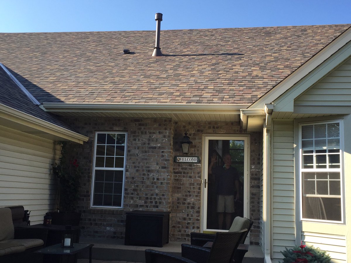 pieper_nick's tweet photo. My parents just got their roof redone and my mom sent me a picture of it and https://t.co/NqXsp6baaV