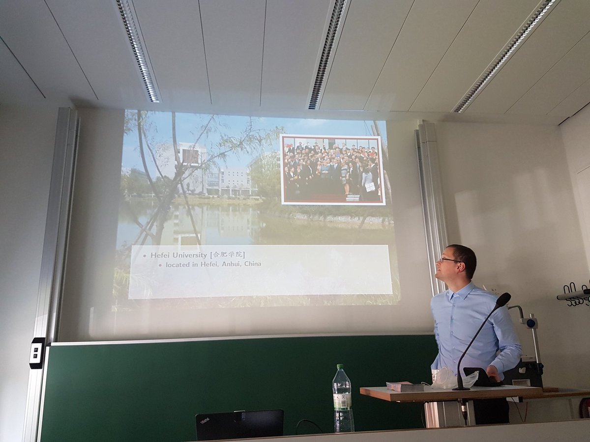 EAD_Group's tweet photo. Prof. Thomas Weise from Hefei University in China presenting about automation of scientific work in optimization at our Summer Colloquium https://t.co/HgMADwsglL