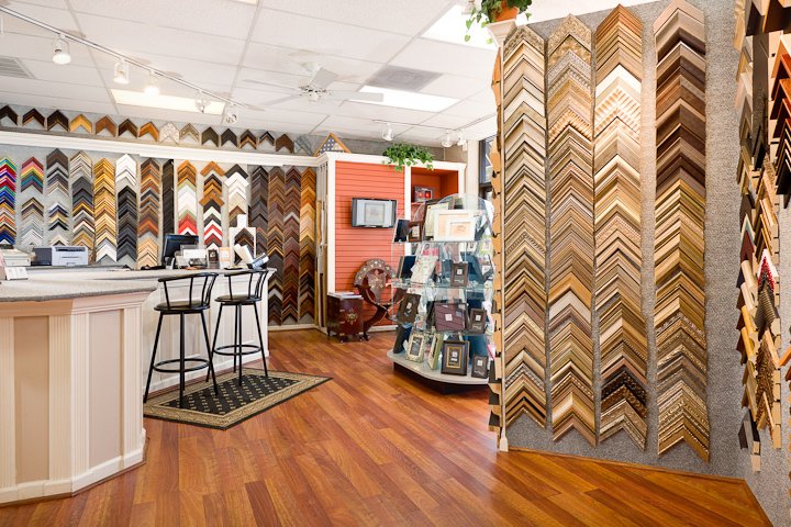 tuxframegallery's tweet image. Come check us out at 3273 Roswell Rd in Buckhead!

Let our expert designers help you create a personalized #frame 🖼️to display your #art