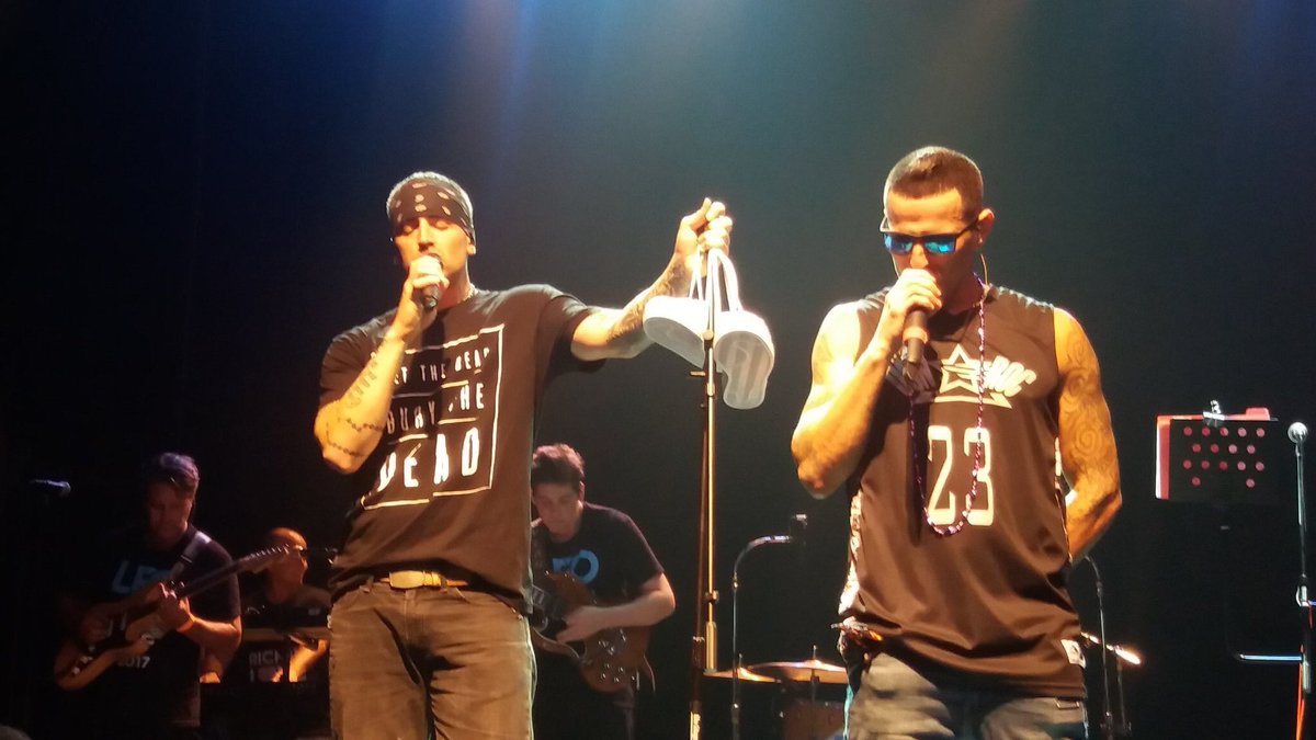TheRealLFO's tweet photo. Hey Baltimore, we're so excited to see you all tonight! Tickets &amp; VIP available at https://t.co/079T8jM219 

#LFO #LFOtour https://t.co/Ab4WAxat1k