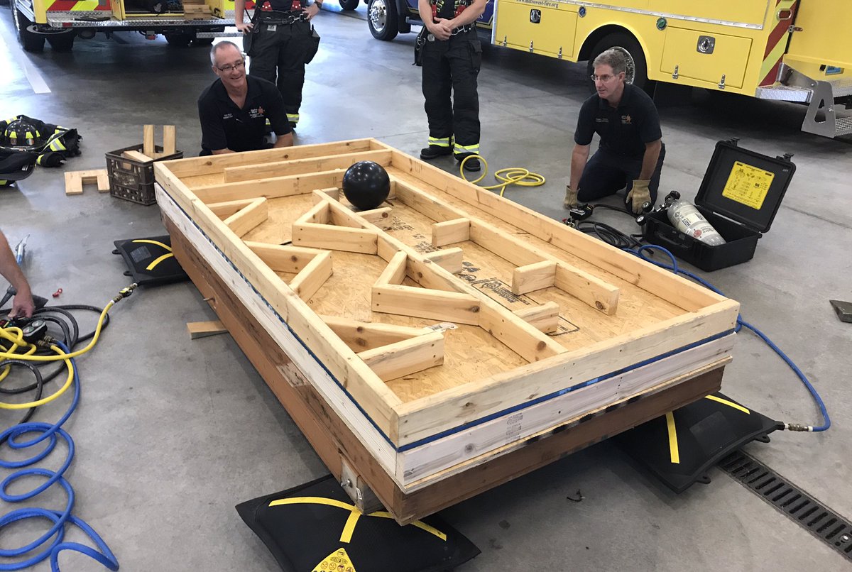 firesuccessbook's tweet image. A fun way to train with airbags and a bowling ball.

#UpOnBlue