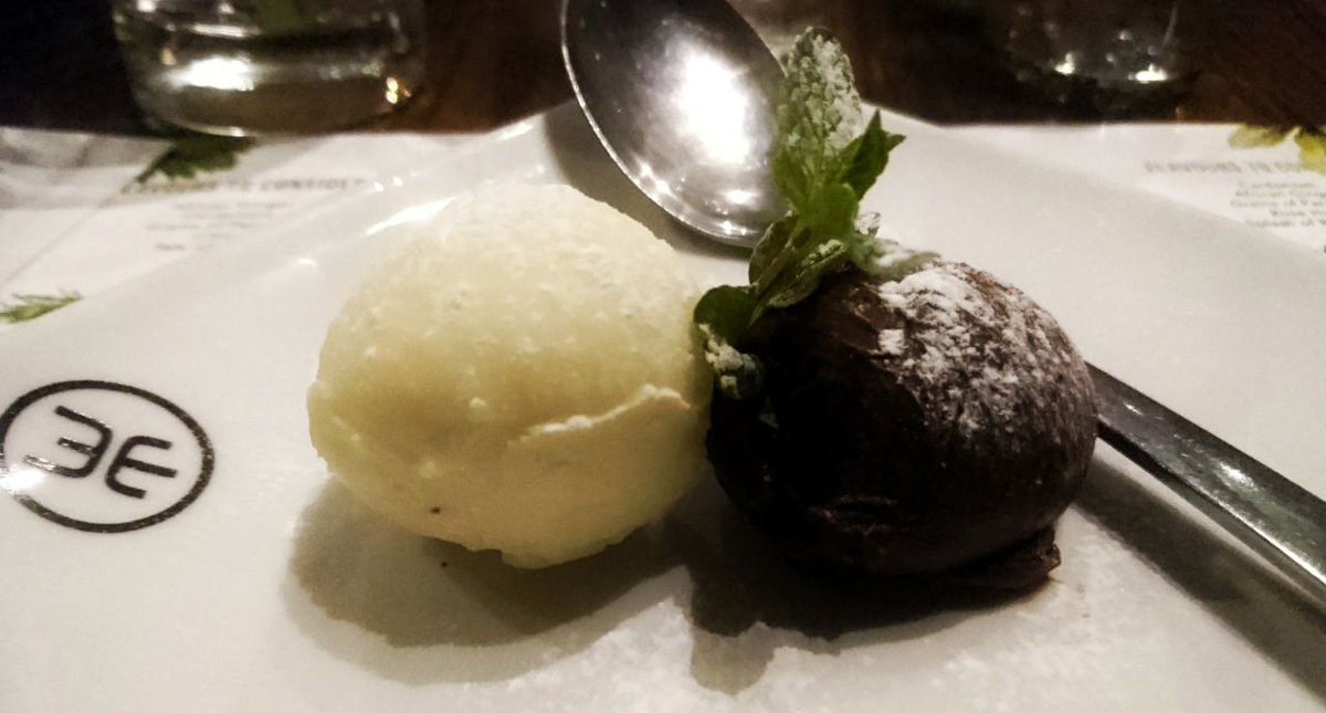 Boozy Foodie🍷 tweet media