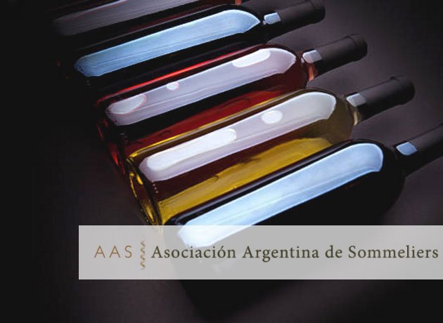vinosargentinos's tweet photo. Cinco vinos que rompieron los esquemas y establecieron nuevos horizontes → https://t.co/witk7PUZh3 https://t.co/uCwET342he