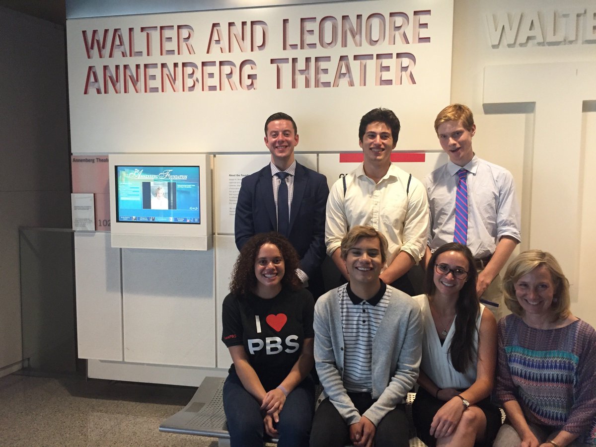 AnnenbergPenn's tweet photo. 10 Comm majors are DC interns this summer, & they're learning about using communication in public service. https://t.co/TFAVVn5GHy #ASCinDC https://t.co/3LfXPLfu0r