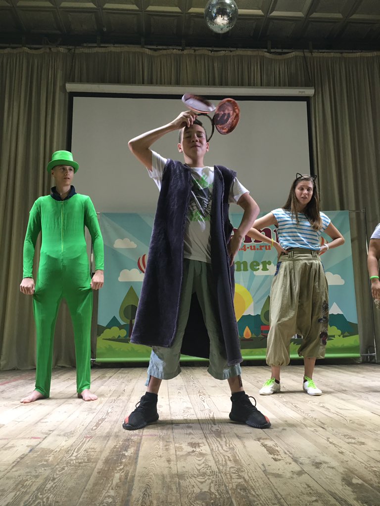 4UCamp's tweet photo. Today was the day of #Matroskin and #Cheburashka and we had an amazing cartoon show! ⭐️#4ucamp #summer2017_7 https://t.co/eWttbvyRxD