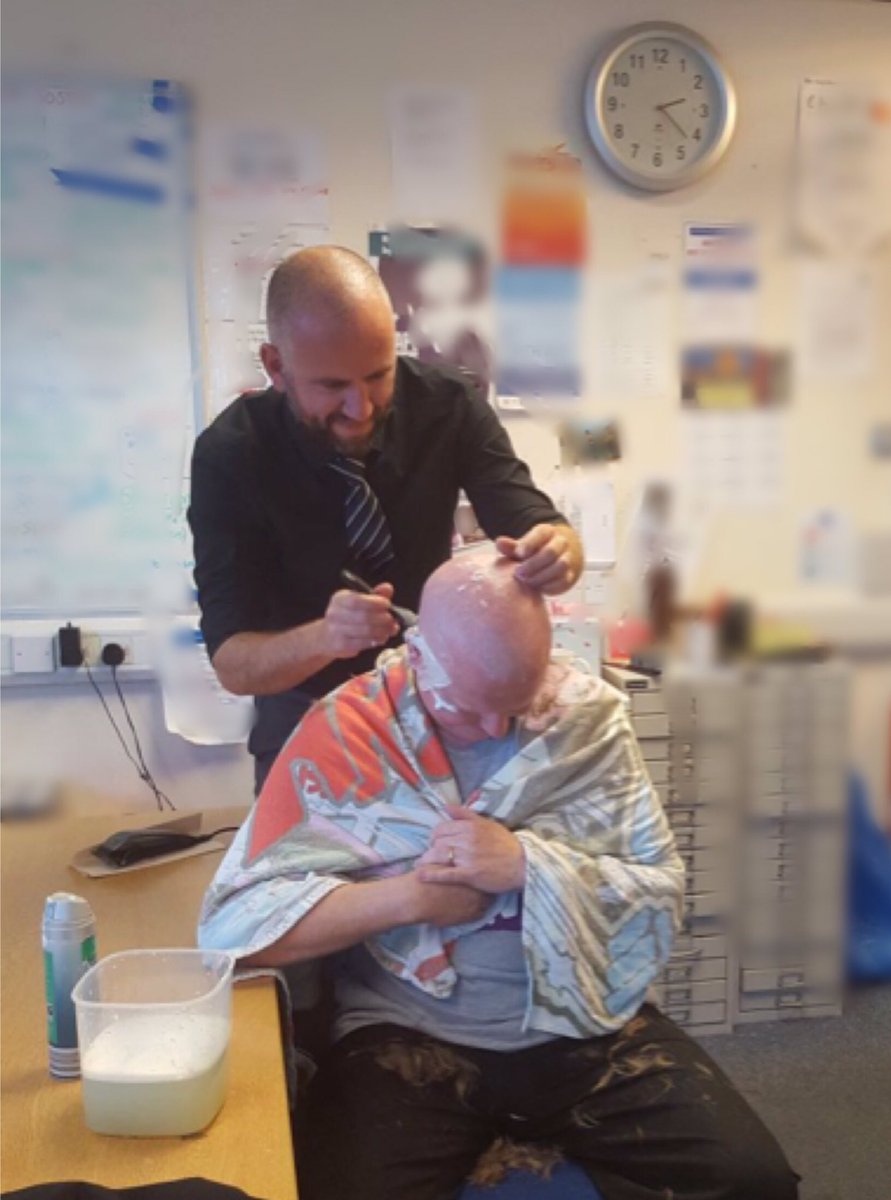 PSOS_Ayrshire's tweet photo. Ayrshire Detective Paul Tracey was a #BraveShaver today raising money for @macmillancancer support. #BraveTheShave

https://t.co/RaQkkmQwuA https://t.co/qSTovGF0Yg