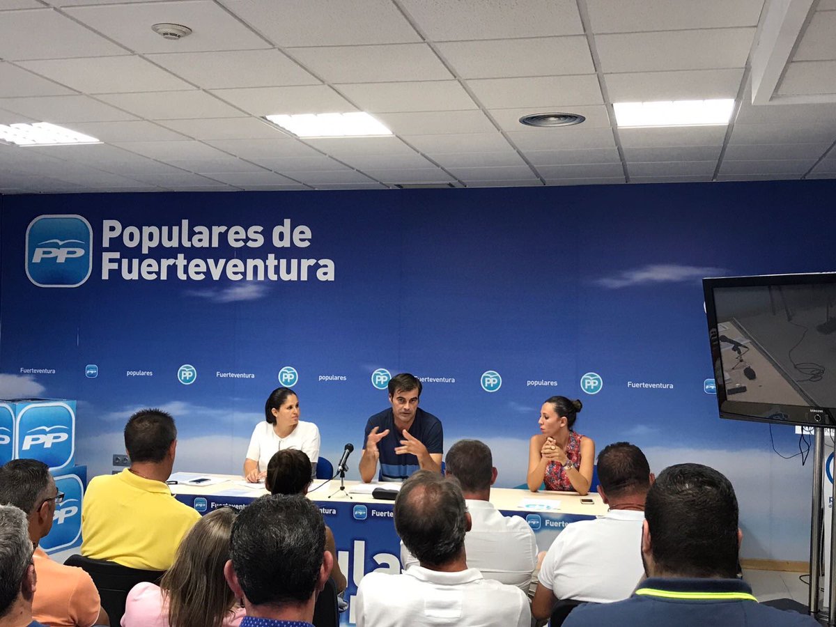 ppfuerteventura's tweet photo. #Viernes de #ComitéEjecutivo y #JuntaDirectivaInsular marcando objetivos para #septiembre https://t.co/VGeZxPDI5f