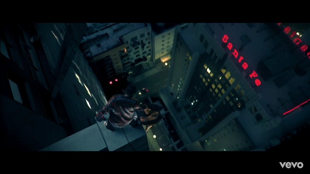 pariburesmi1's tweet image. #LOYALTY Music video out now on YouTube/VEVO 
Let's stream it
LINK: youtu.be/Dlh-dzB2U4Y