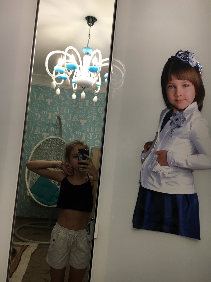 Devochka_Masha9's tweet photo. Всем хало ❤️ https://t.co/k7CNg65Ygz