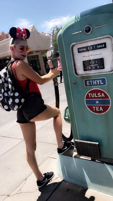 I'll pump you any day. 😏⛽️✨&hearts;️☺️ https://t.co/xYfDQj6Kqs