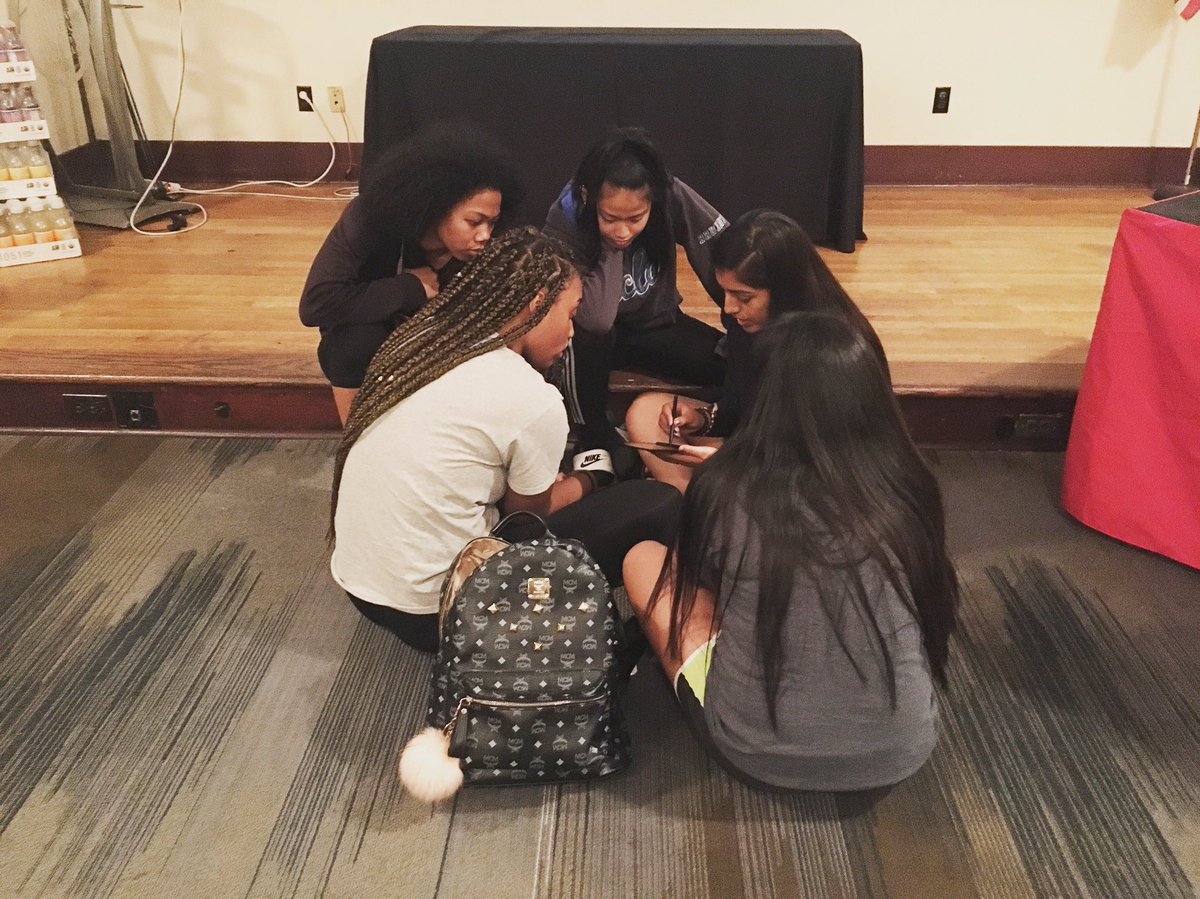 _NextLevelBball's tweet image. Rest &amp;amp; Gameplan! #NextLevelBasketball