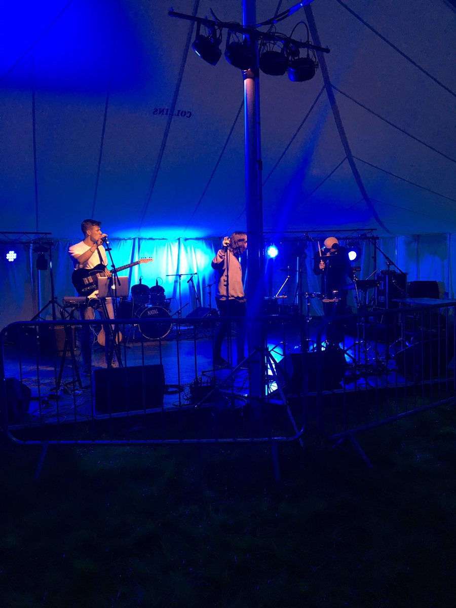 YellowBrickFest's tweet photo. @LittleGiantsUK are headlining 🎉 https://t.co/4I1soceV9J