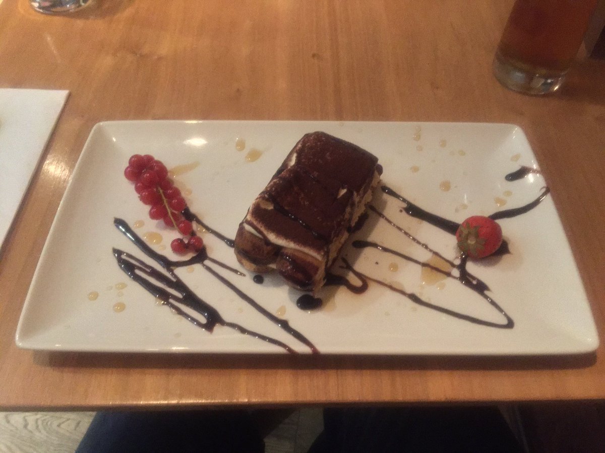 SpiceCorpsRead's tweet photo. Was naughty after dinner &amp; went for pudding 😜 #SorryNotSorry

#SpiceCorpsOfReading #Meetup #SysAdminDay #SysAdminDay2017 https://t.co/QcUzATxpOX