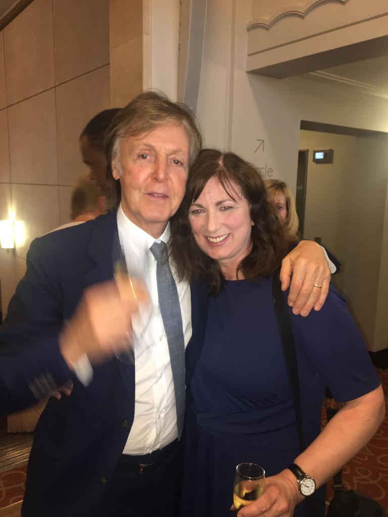 heaneylcvs's tweet photo. Sir Paul has the great honour of meeting Mrs. Heaney....and I'm NOT jealous at all... https://t.co/66DIsW201p