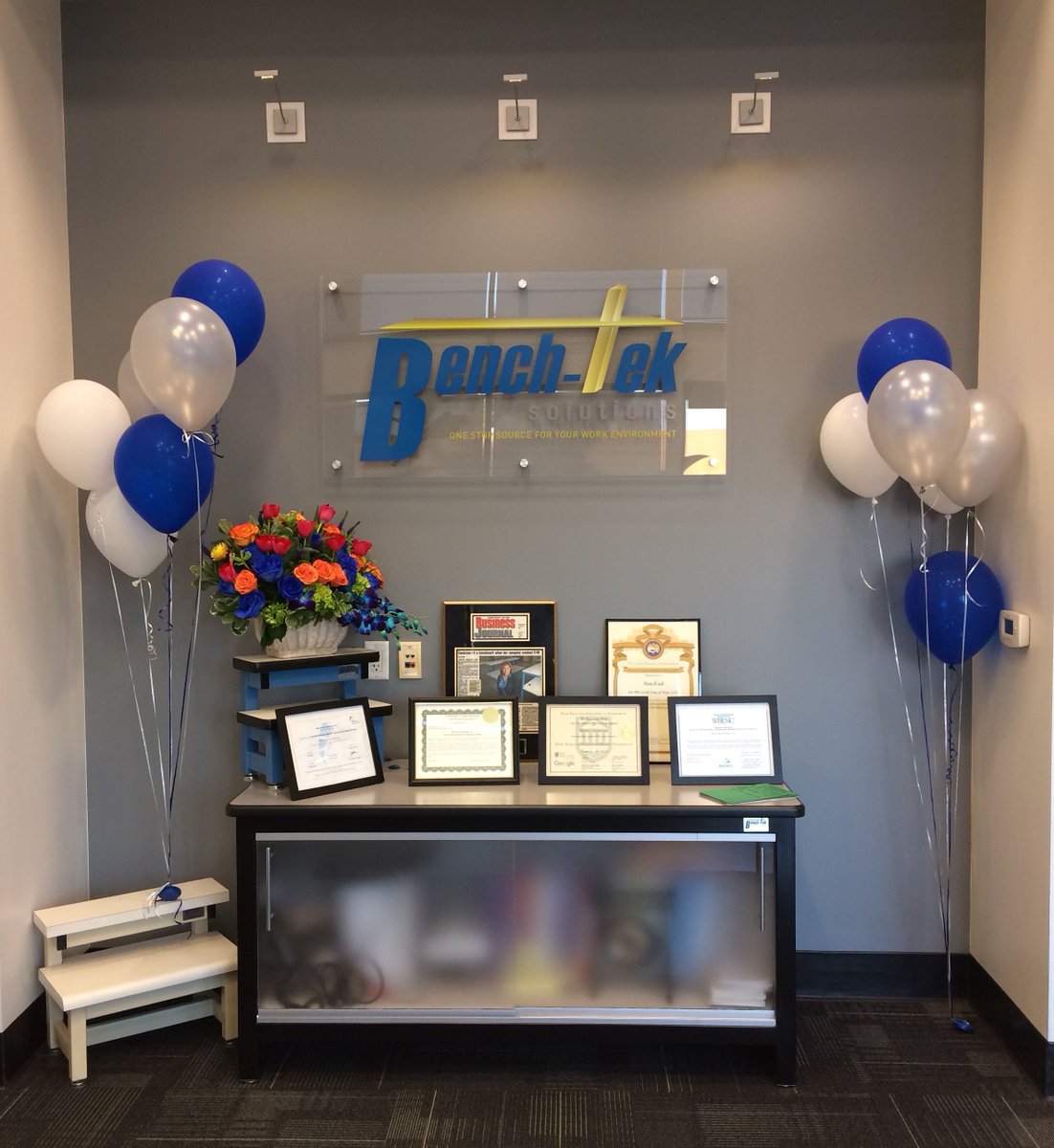 3_lopezp's tweet photo. Last night we had a great time during the open house of #BenchTek new office space with our fellow #SLELP Maria Castellon! Video coming soon https://t.co/8BWCbKLSsq