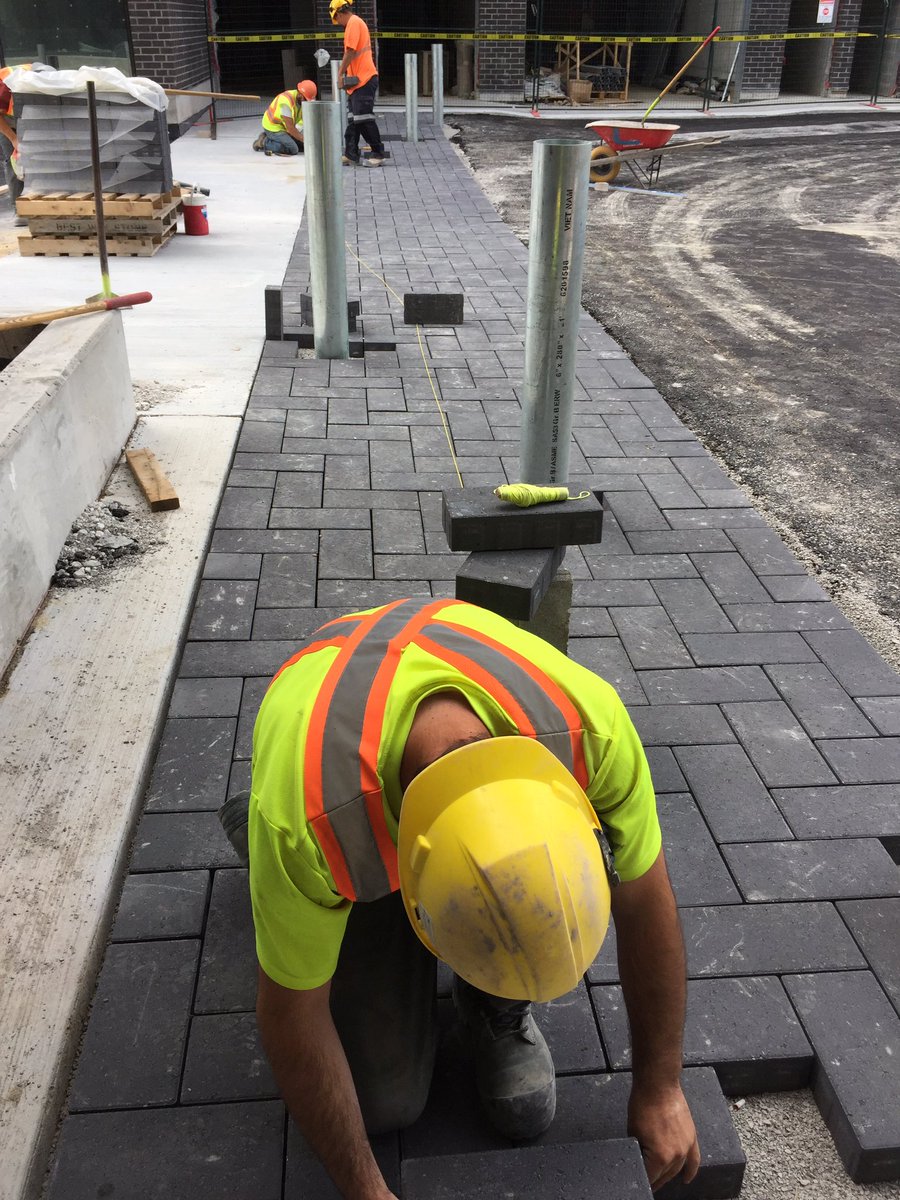 Paver_King's tweet photo. #ACrew slamming down the @BestWayStone #Adelaide on a #Friday afternoon #BWS50Strong #BestwayFam https://t.co/AU7aKCeCZz