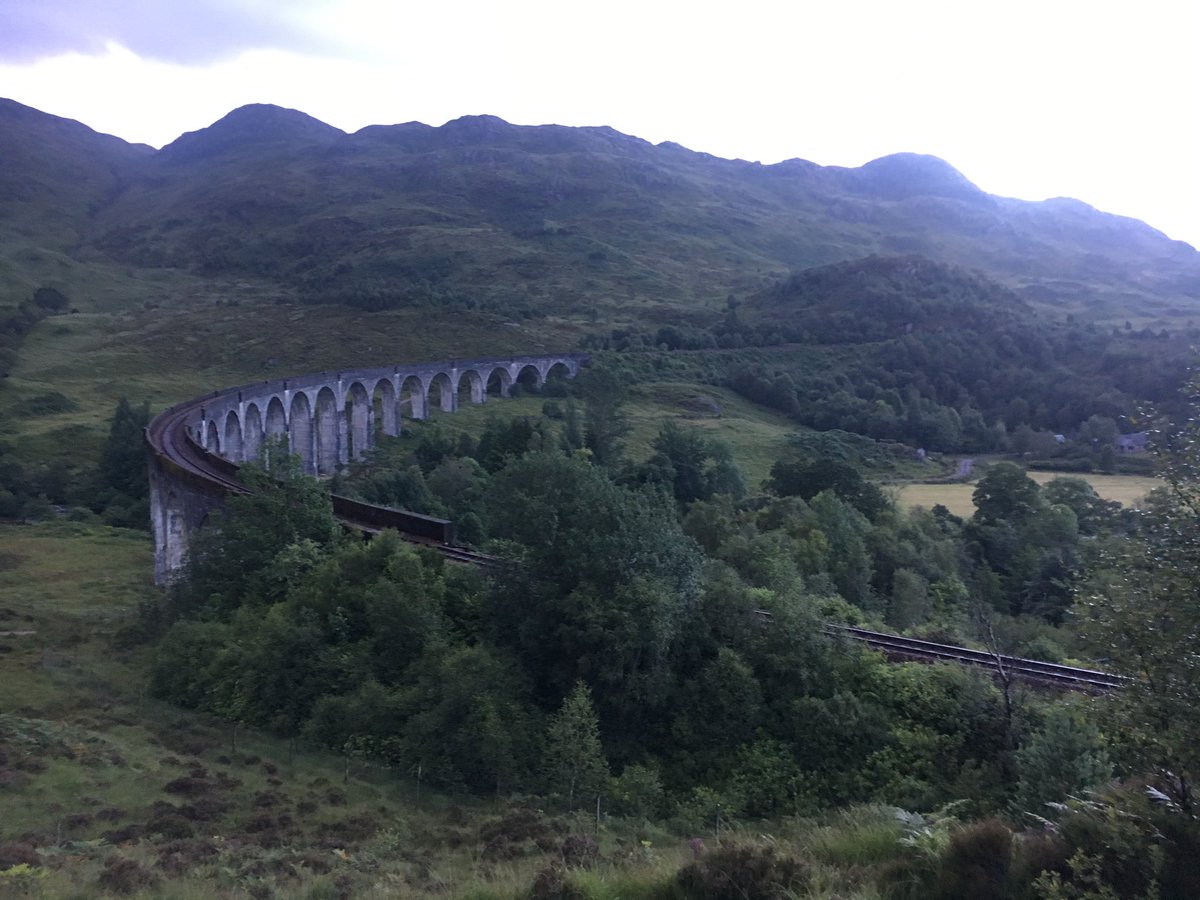 CarlaMelv's tweet photo. 710 miles in 2 days #roadtrip #scotland #johnogroats #oldwick #golspie #fallsofshin #ullapool #lochcarron #eileandonan #glenfinnanviaduct https://t.co/CYhhPQhMPF