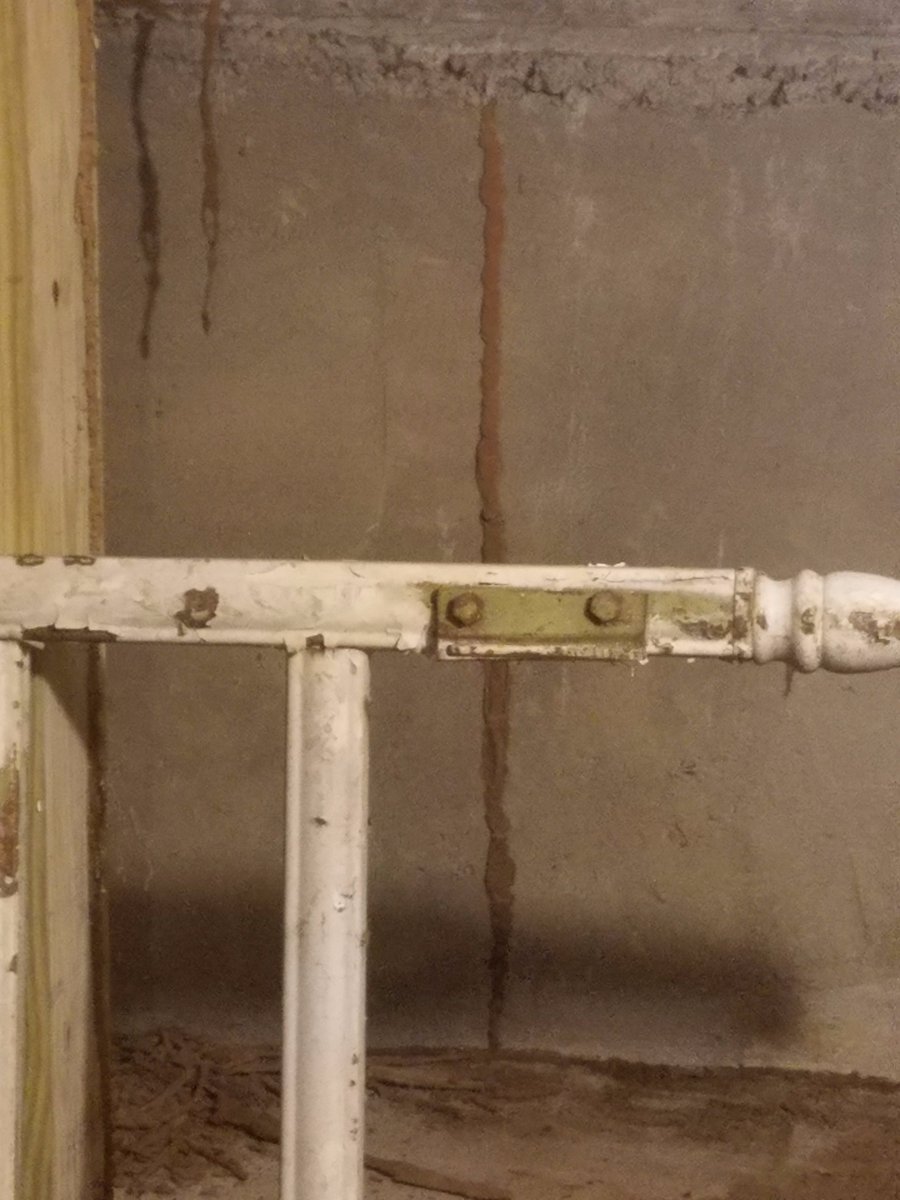 Took over this account that another termite provider had for 2 years. Termite tubes were literally hanging from the beams. Not good at all 😖