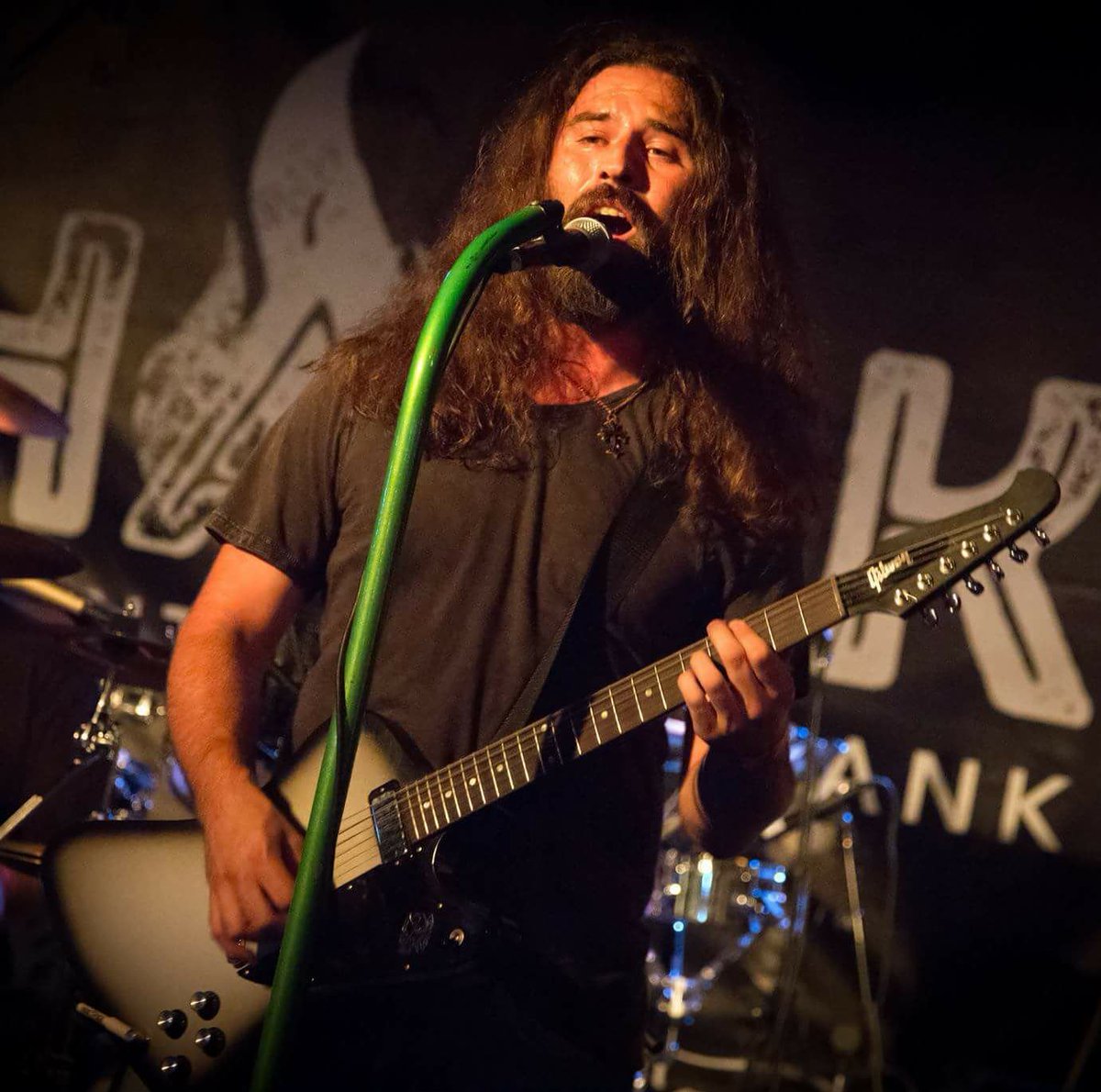 Joey Vasselet is bringing the jams to #theWurst tonight from 8-11pm! order a dog and brew and listen to the tunes.