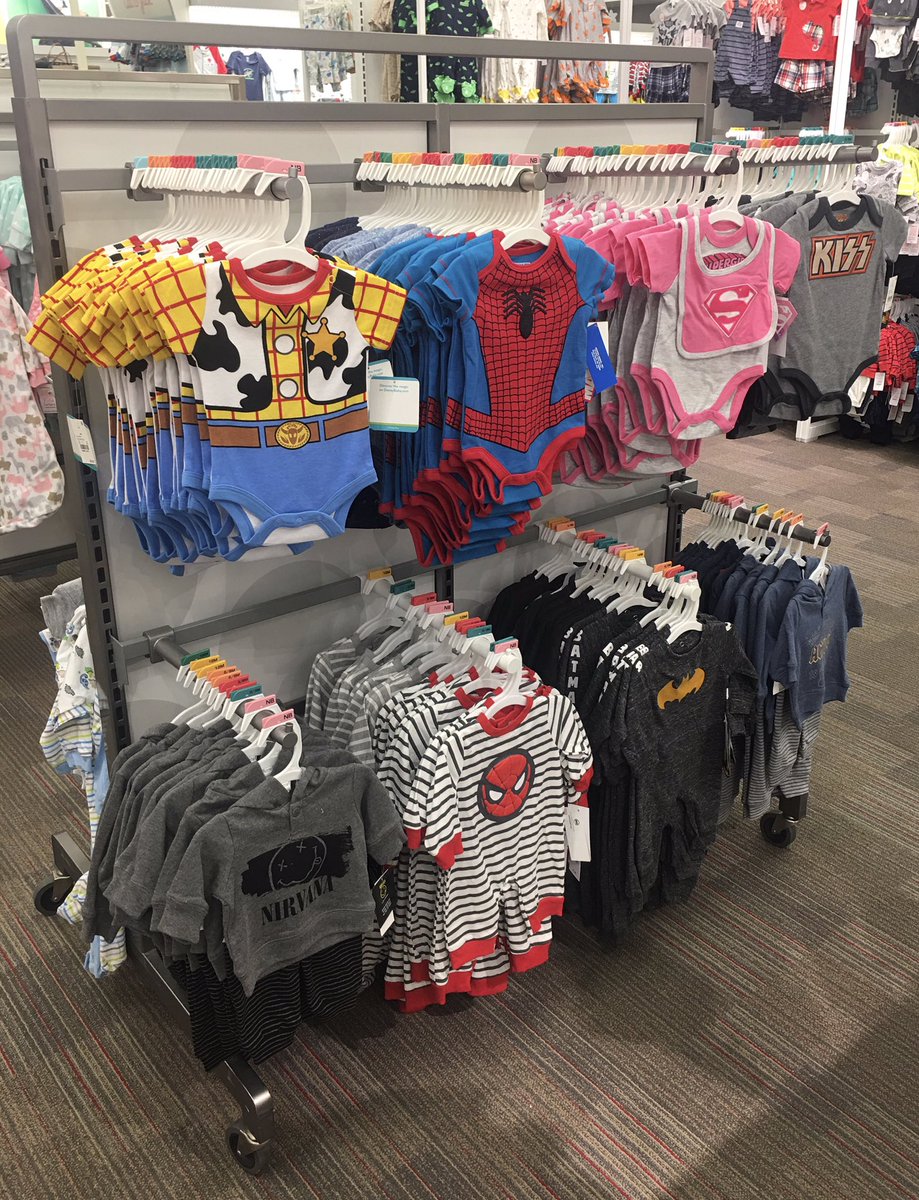 Being bold with infants: Mini license shop! #bebold #babyfashion #target #targetstyle #vmtl <a href="/Des_Rios1/">Desiree Rios</a> @PjeturSigurdson @HutchTimothy.