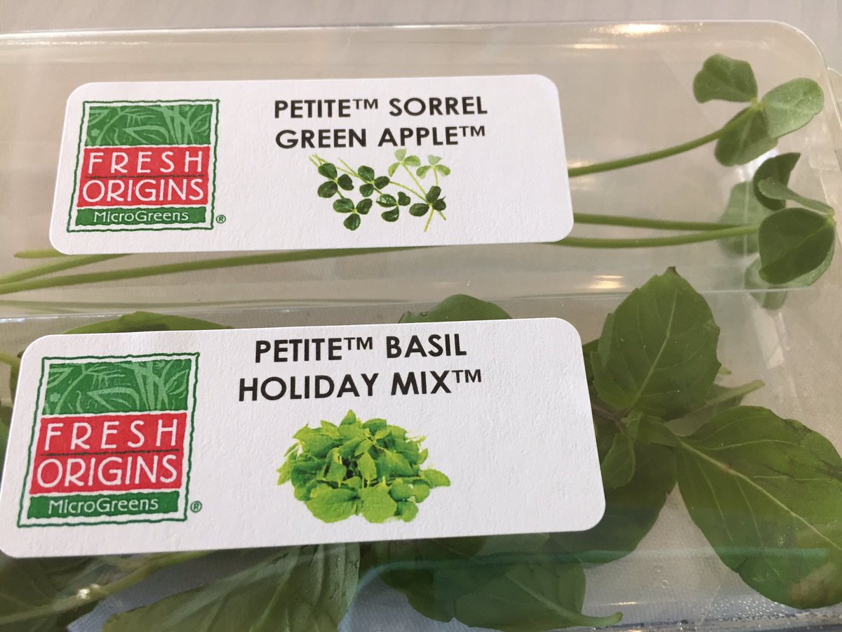 ValdaSpeak's tweet photo. #microgreens #edible #flowers @pma #pmafs Delish! https://t.co/q1c7wYPIUt