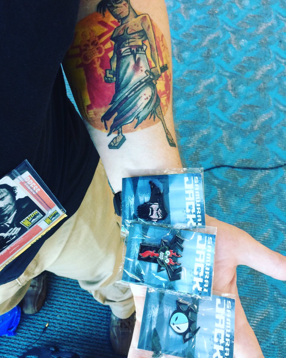 arcticninjapaul's tweet photo. Apropos #SamuraiJack pin set from the @MondoNews booth at #ComicCon #latepicpost https://t.co/LJuAqvJcvd