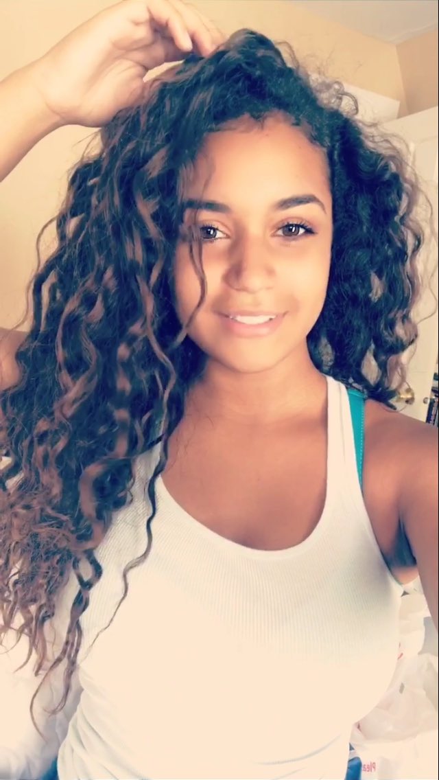 lauryn_grier's tweet photo. #ThanksForNotTextingBack https://t.co/RkIpZRvos8