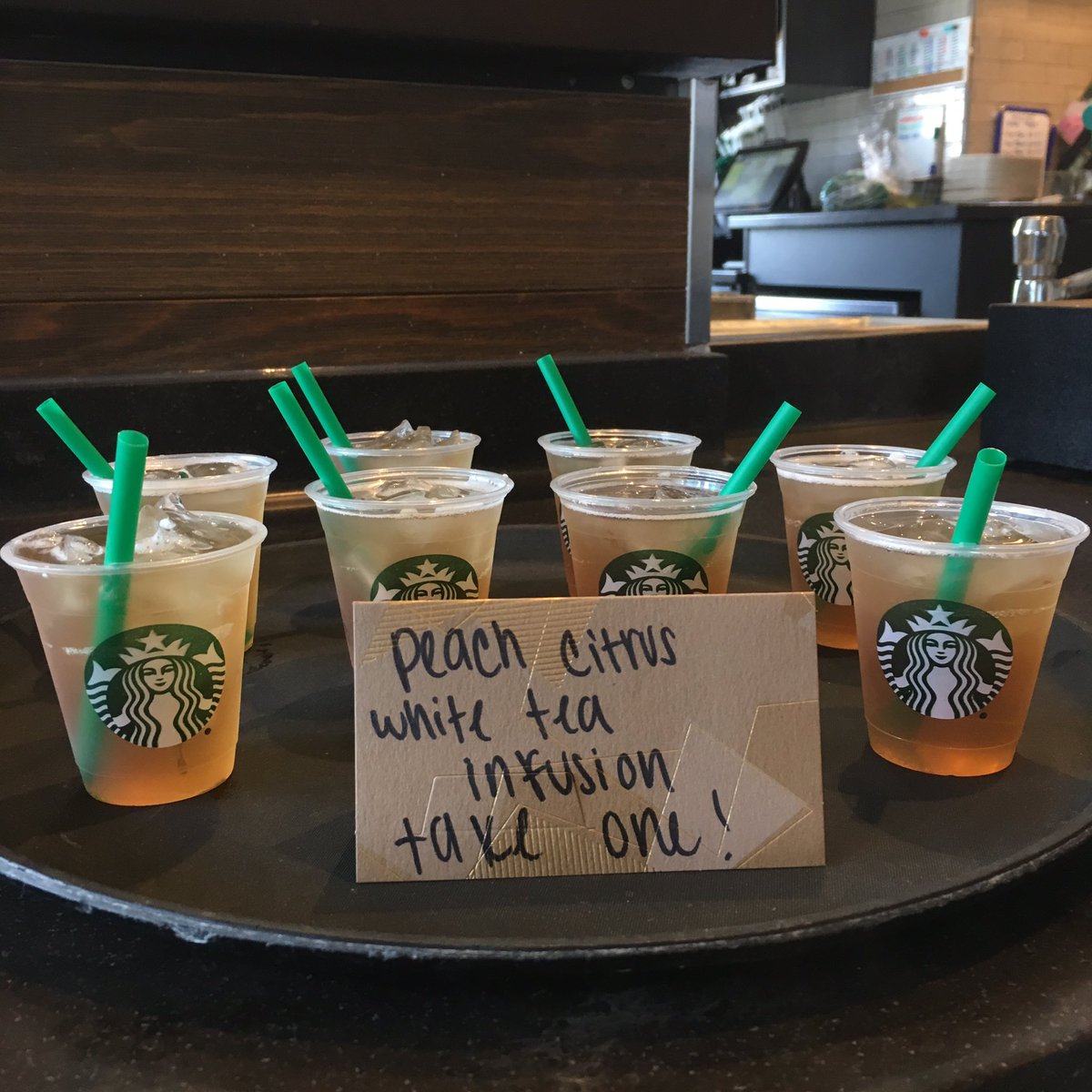 Parma Starbucks tweet media