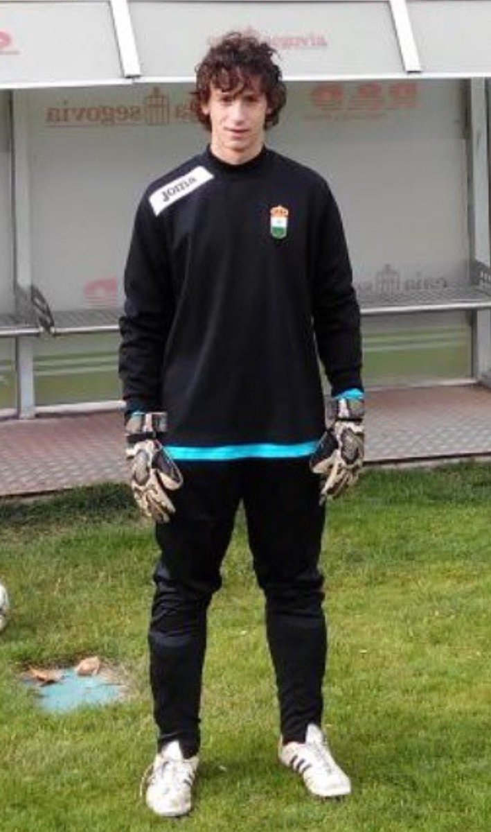 CDVillamuriel's tweet photo. ☑️Los canteranos David Ferreras,Jaime Santodomingo debutantes en Tercera y Alex Amor,aspirantes a tener ficha con el primer equipo 💪 https://t.co/gwH8sEmagU