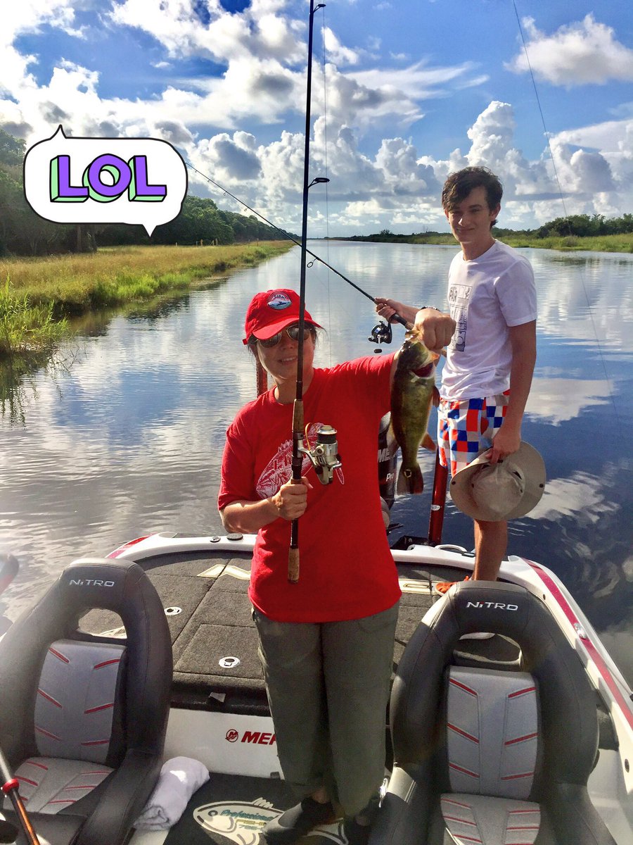 AnaMariaGuzman2's tweet photo. Gracias Yoan #hi3cc @HI3CC  #cibaofishingclub #miami #vacation #bassfishing https://t.co/lODfp5iaA3