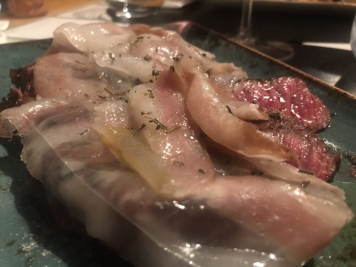 fragofra's tweet photo. Hello Firenze...! #foodporn https://t.co/XgZZc1btyW
