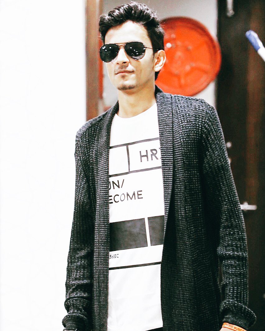 imadhuram's tweet photo. ๐ค #PicSaysAll #MindSeesAll ๐ค๐
#Hrx @hrxbrand @iHrithik WAITING FOREVER FOR YOUR REPLY ๐ https://t.co/c5bZV2AVaR