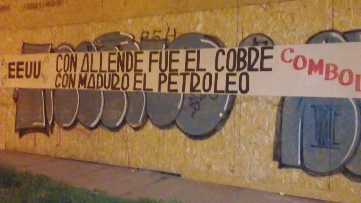 CristianGarciaC's tweet photo. 💀 #EEUU 💀 con Allende fue el cobre, con Maduro el petróleo #COMBOL #Chile #LaConstituyenteSiVa https://t.co/RPWLQnlgPQ