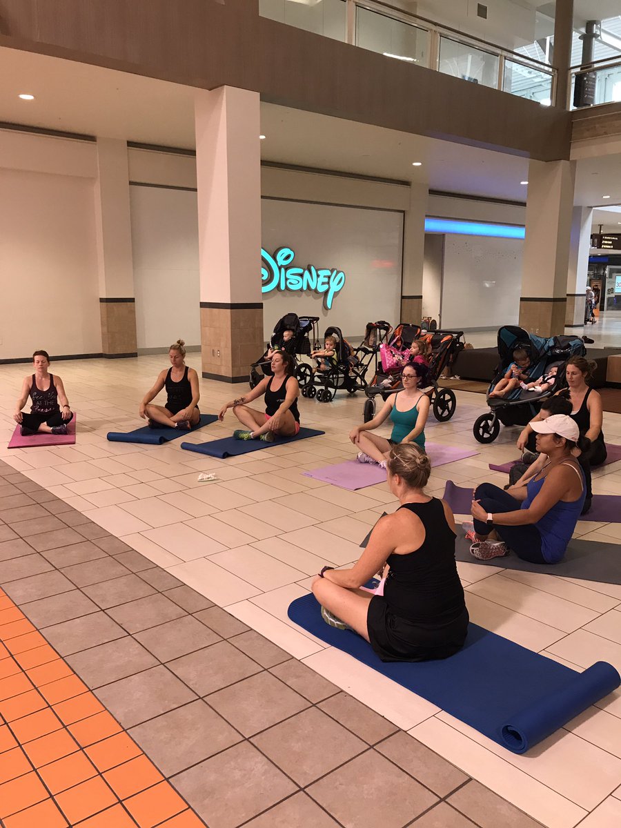 Fit4momNWValley's tweet photo. Sometimes you need to just take a #moment, or 5, to #breathe. #settinggoodexamples #strollerbarre #fit4mom4life #fit4momphxscottsdale https://t.co/N5Lh8FPOOg